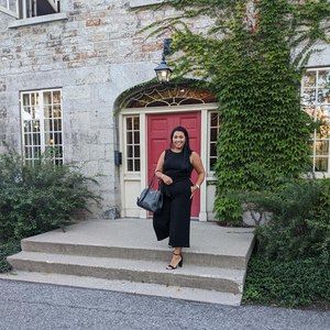 Meet your Posher, Alexandra